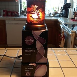 Scentsy Autumn Glow Warmer